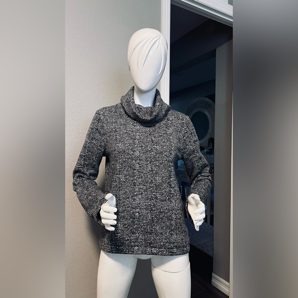 J.Crew Mercantile Funnel Neck Fleece Pullover Plaid Black White size L - Picture 2 of 9